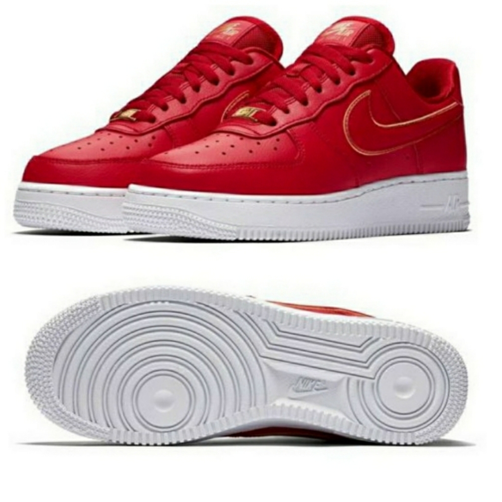 FINAL  PRICE $ 63 STUNNING AIR FORCE 1 WOMENS 9.5   RED W/GOLD DETAIL  NIB